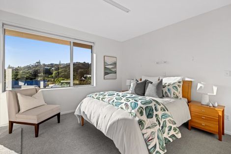 Photo of property in 52 Beauvoir Avenue, Matakatia, Whangaparaoa, 0930
