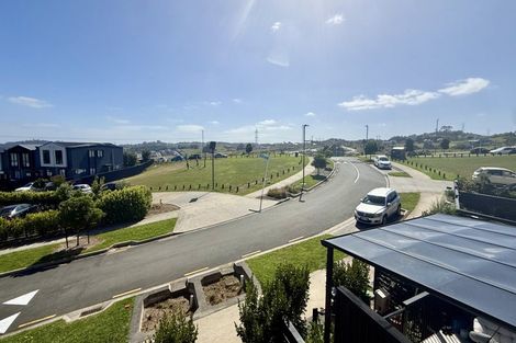 Photo of property in 33 Canna Street, Totara Park, Auckland, 2019