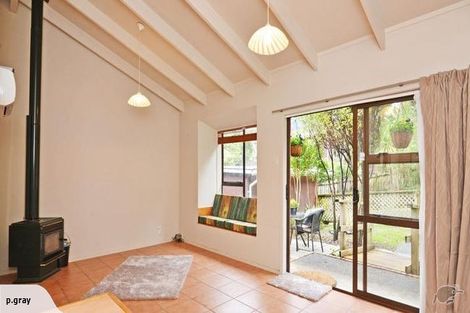 Photo of property in 1/77 Konini Road, Titirangi, Auckland, 0604