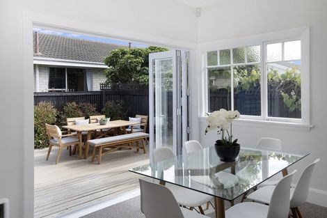 Photo of property in 9 Montrose Street, Sydenham, Christchurch, 8023