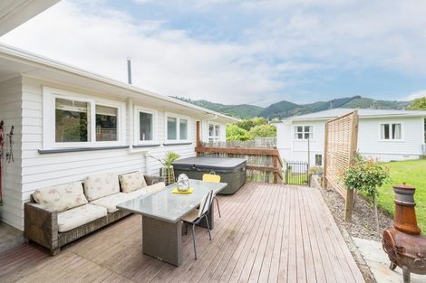 Photo of property in 82 Tui Glen Road, Atawhai, Nelson, 7010