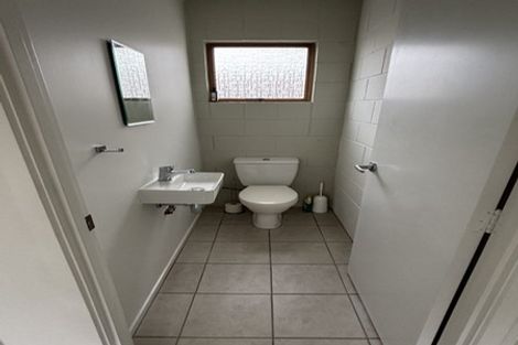 Photo of property in 2/772 Beach Road, Browns Bay, Auckland, 0630