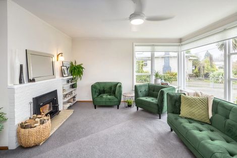 Photo of property in 15 Coddington Crescent, Masterton, 5810