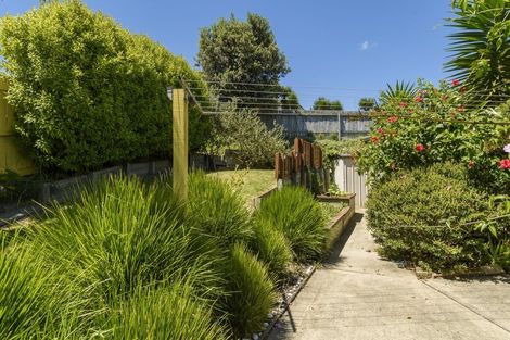 Photo of property in 74 Orion Drive, Welcome Bay, Tauranga, 3112