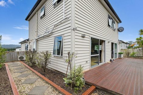 Photo of property in 21 San Prospero Crescent, Henderson, Auckland, 0612