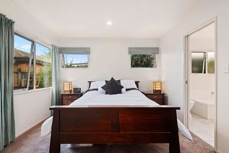 Photo of property in 492b Hibiscus Coast Highway, Orewa, 0931