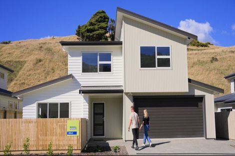 Photo of property in 60 Rochdale Drive, Churton Park, Wellington, 6037