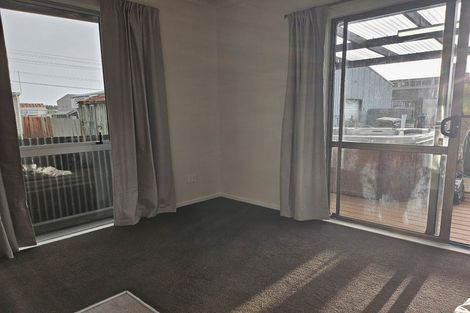 Photo of property in 12 Hokio Beach Road, Levin, 5510