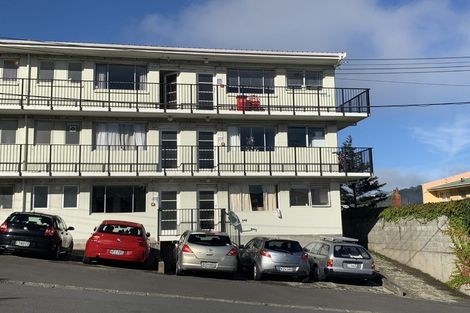 Photo of property in 4u2 Derby Street, Mount Victoria, Wellington, 6011