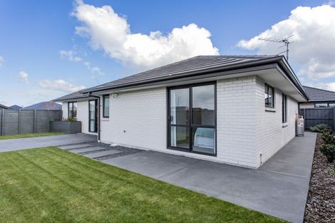 Photo of property in 97 Lady Isaac Drive, Rolleston, 7615