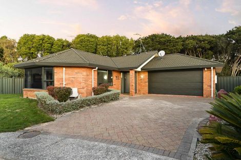 Photo of property in 13 Makepeace Place, Flagstaff, Hamilton, 3210