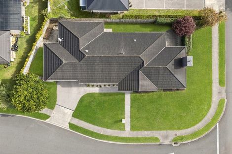 Photo of property in 2 Kowhai Drive, Cambridge, 3434