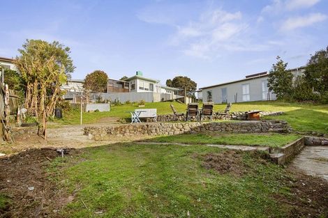 Photo of property in 82 Bell Street, Tawa, Wellington, 5028