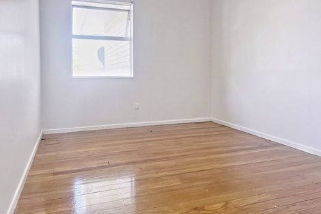 Photo of property in 37 Winsford Street, Manurewa, Auckland, 2102