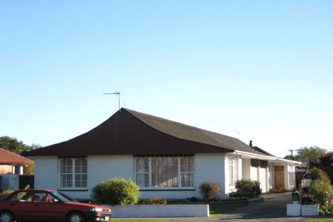 Photo of property in 2/203a Main North Road, Redwood, Christchurch, 8051
