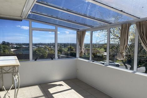Photo of property in 7 Lewisham Street, Highland Park, Auckland, 2010