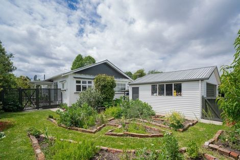Photo of property in 25 Hoon Hay Road, Hoon Hay, Christchurch, 8025