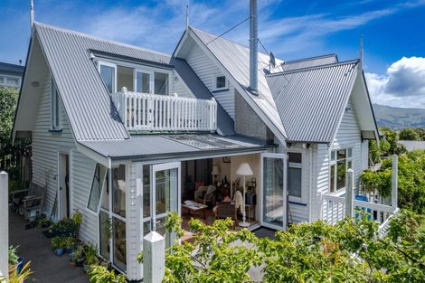 Photo of property in 4 Watson Street, Akaroa, 7520