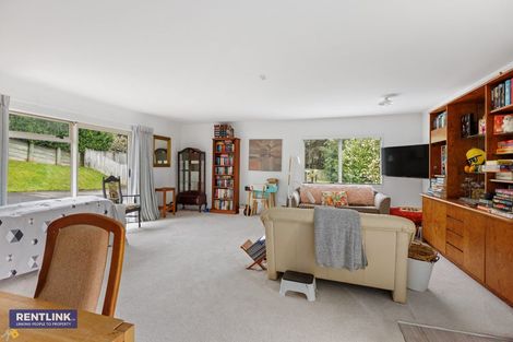 Photo of property in 18 Lysaght Place, Welcome Bay, Tauranga, 3112