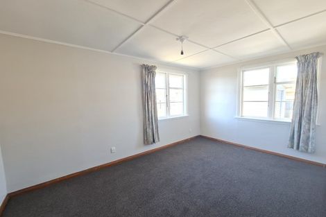 Photo of property in 27 Avro Crescent, Hornby, Christchurch, 8042