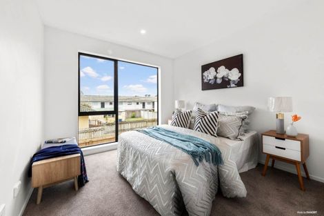 Photo of property in 7d Queen Mary Avenue, New Lynn, Auckland, 0600