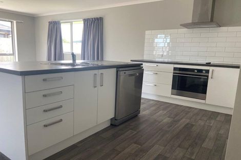 Photo of property in 29 Reuben Avenue, Rolleston, 7615