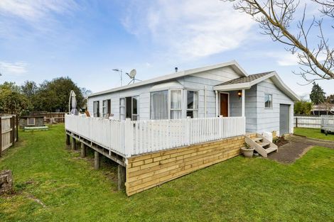 Photo of property in 14 Purcell Place, Melville, Hamilton, 3206