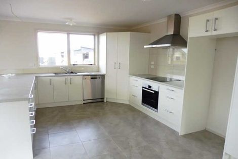 Photo of property in 6 Jack Rise, Grandview Heights, Hamilton, 3200