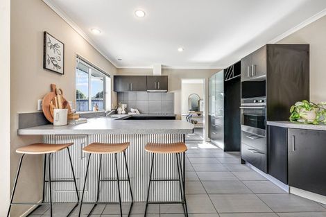 Photo of property in 8 Rosewood Court, Huntington, Hamilton, 3210