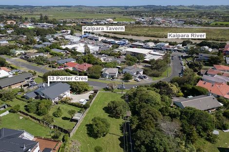 Photo of property in 13 Porter Crescent, Helensville, 0800