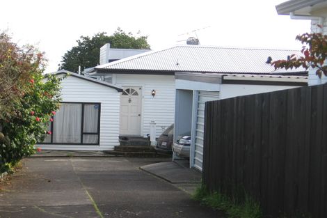 Photo of property in 1/121 Ridge Road, Howick, Auckland, 2014