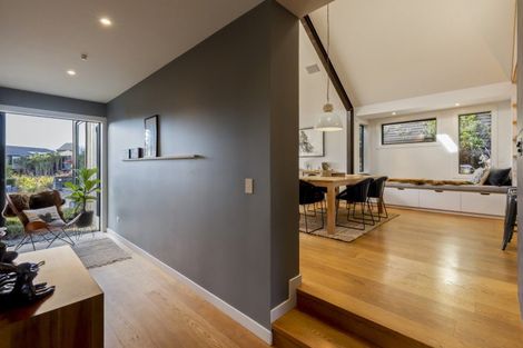 Photo of property in 3 Mckellar Drive, Jacks Point, Queenstown, 9371