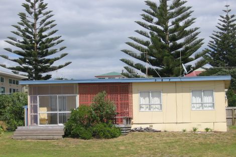Photo of property in 28 Bway Road, Waihi Beach, 3611