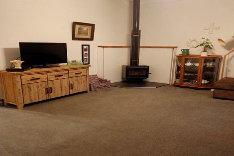 Photo of property in 203 Hill Street, Thames, 3500