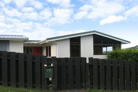 Photo of property in 84 Thurleigh Grove, Karori, Wellington, 6012