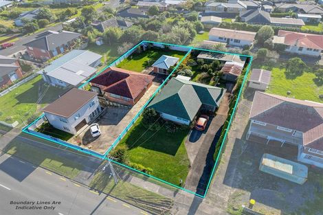 Photo of property in 154 View Road, Sunnyvale, Auckland, 0612