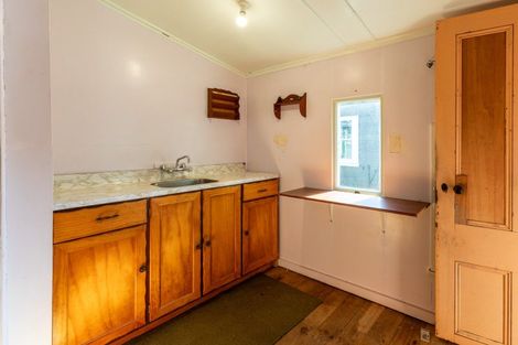 Photo of property in 22 Bridge Street, Eketahuna, 4900