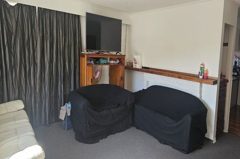 Photo of property in 87 Bell Street, Tawa, Wellington, 5028