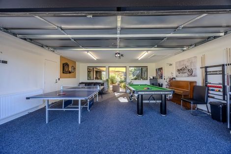 Photo of property in 10 Jack Young Place, Albert Town, Wanaka, 9305