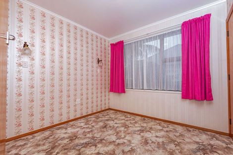 Photo of property in 28 Ormond Street, Woodville, 4920