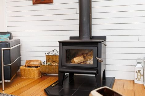 Photo of property in 20 Barling Street, Himatangi Beach, Foxton, 4891