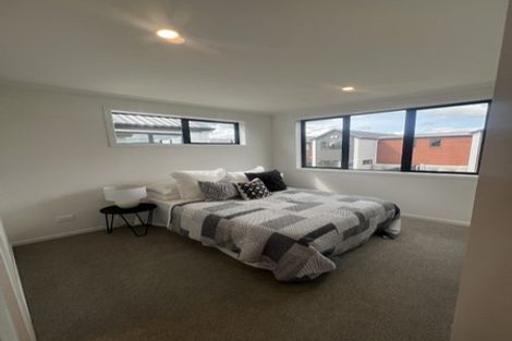 Photo of property in 41u4 Prisk Street, Melville, Hamilton, 3206