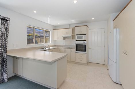 Photo of property in 46 Glasnevin Drive, Casebrook, Christchurch, 8051