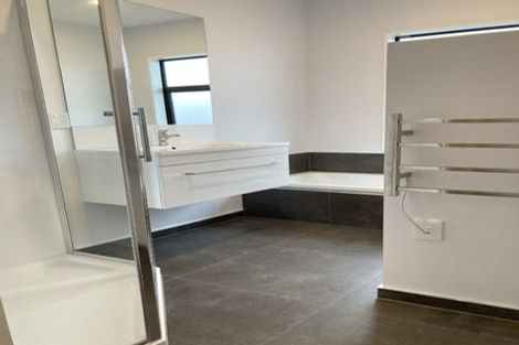 Photo of property in 9 Bellbird Lane, Marshland, Christchurch, 8083