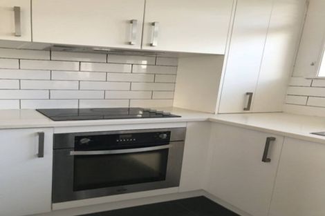 Photo of property in 2/8 James Road, Manurewa, Auckland, 2102