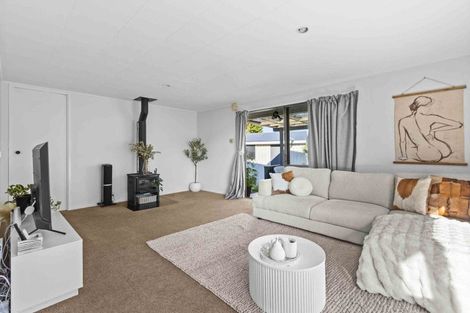Photo of property in 22 Symons Street, Parkvale, Hastings, 4122