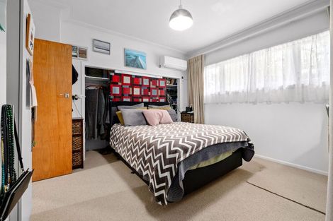 Photo of property in 5 Banbury Crescent, Fairfield, Hamilton, 3214