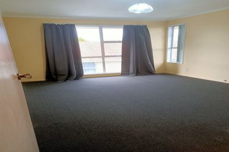 Photo of property in 7 Delaware Crescent, Russley, Christchurch, 8042