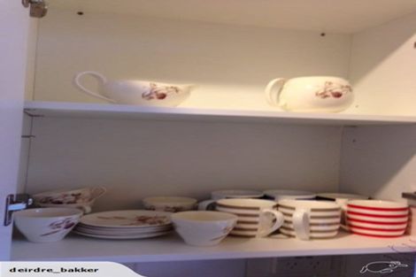 Photo of property in 2 Kopiko Way, Brooklyn, Wellington, 6021