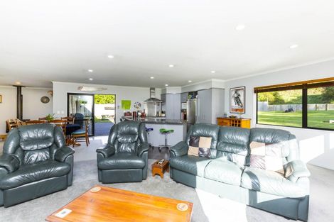 Photo of property in 1845 State Highway 2, Kaitoke, Upper Hutt, 5018